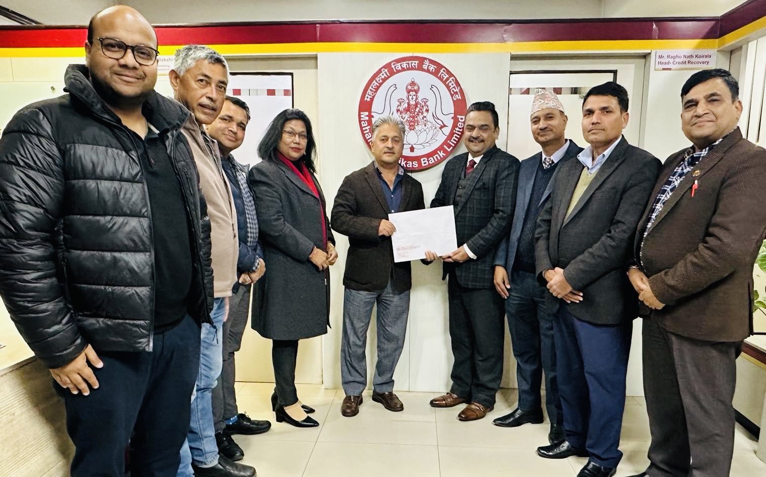 महालक्ष्मी विकास बैंकको प्रमुख कार्यकारी अधिकृतमा दिपेश लम्साल नियुक्त, २८ वर्षको अनुभव